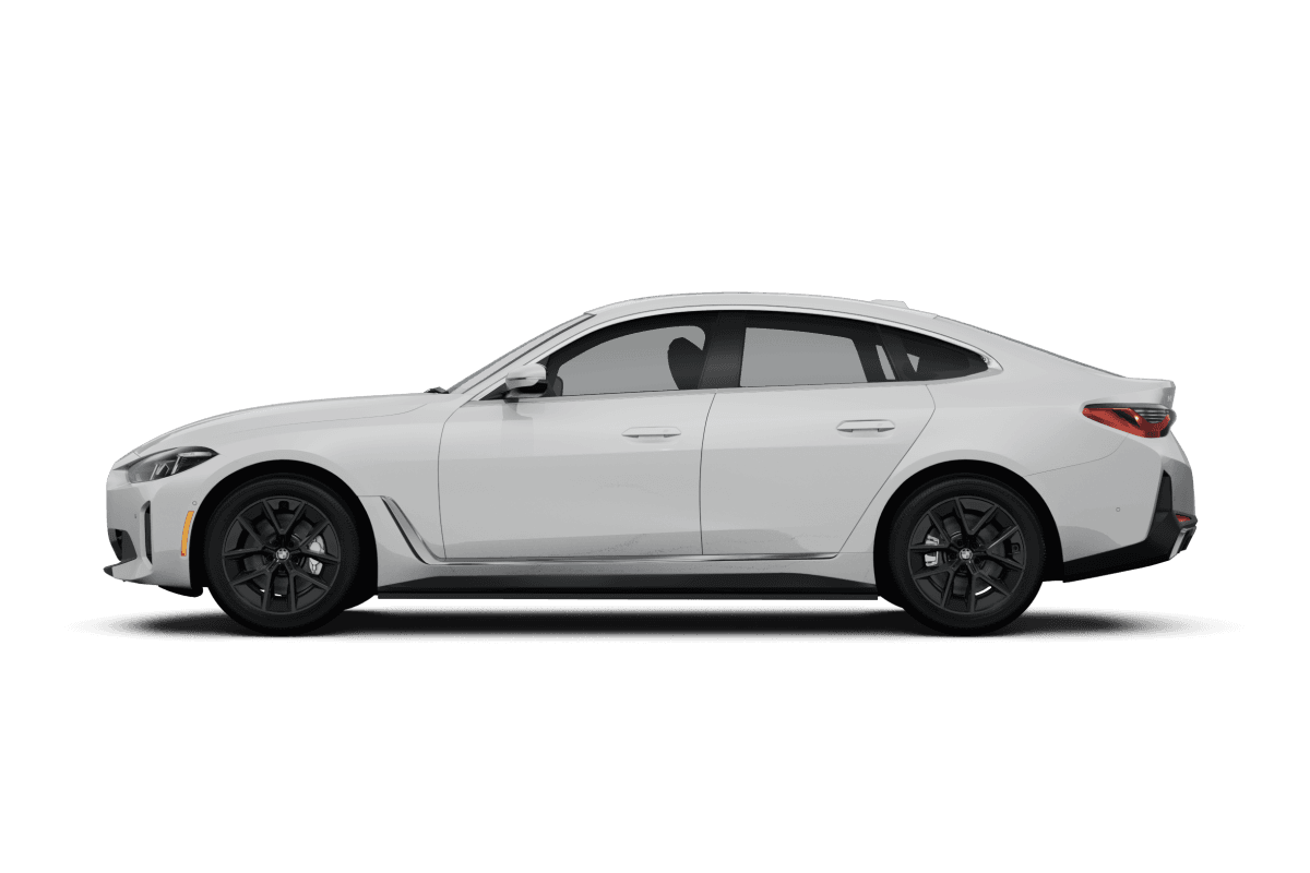 BMW i4 Alpine White - Side view BMW i4 Alpine White - Side view