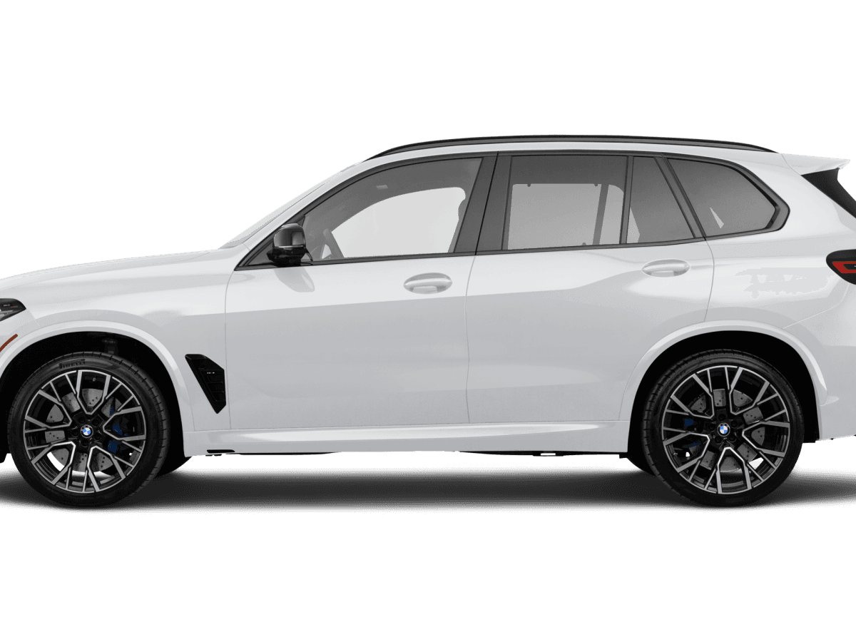 BMW X5 M Alpine White - Side view BMW X5 M Alpine White - Side view