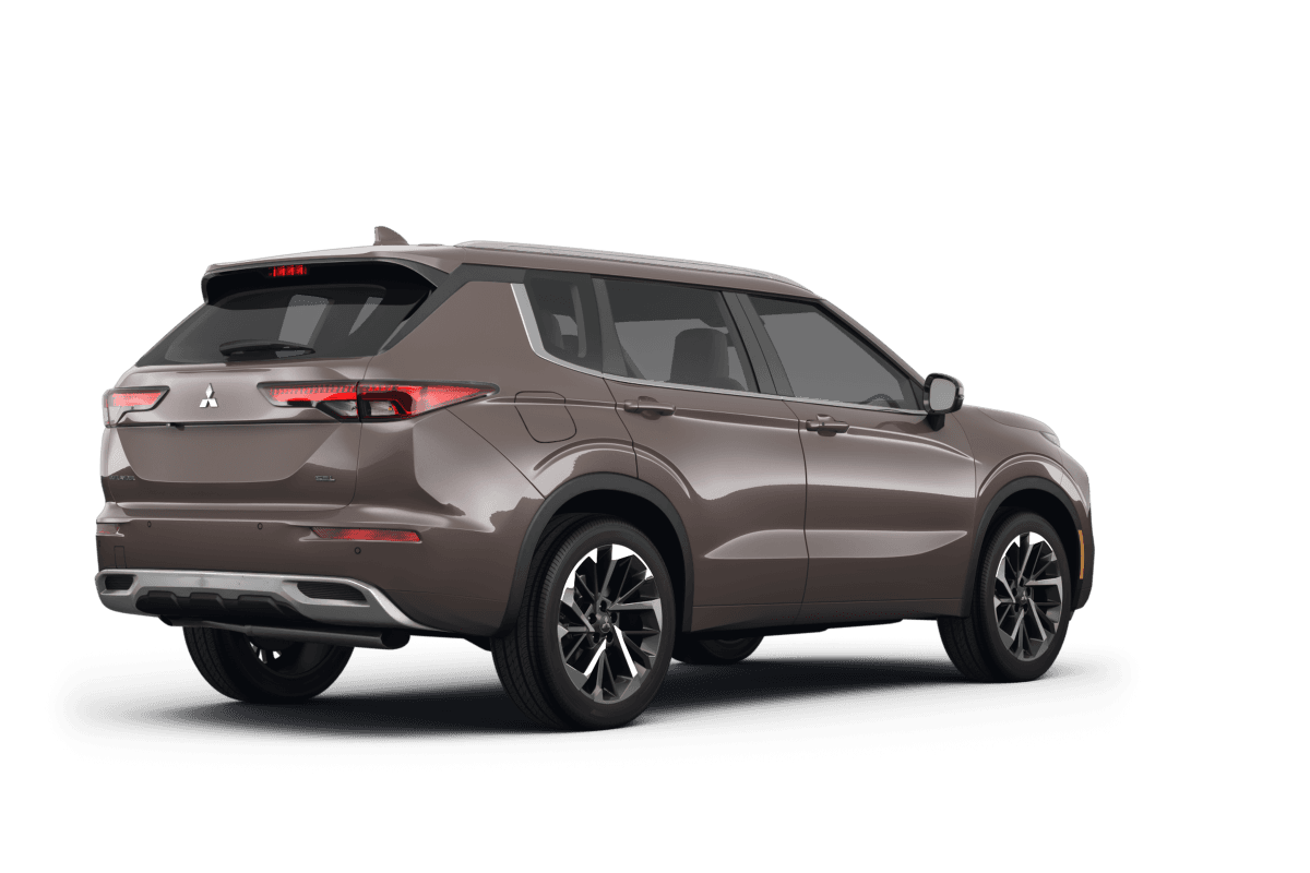 Mitsubishi Outlander PHEV Deep Bronze Metallic - Back view Mitsubishi Outlander PHEV Deep Bronze Metallic - Back view