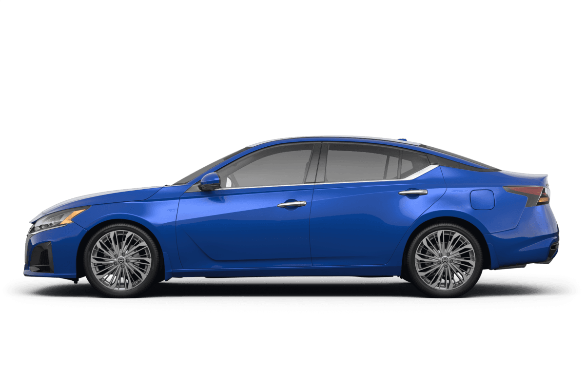 Nissan Altima Bluestone Pearl - Side view Nissan Altima Bluestone Pearl - Side view