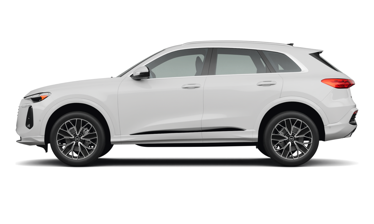 Audi Q5 Glacier White Metallic - Side view Audi Q5 Glacier White Metallic - Side view