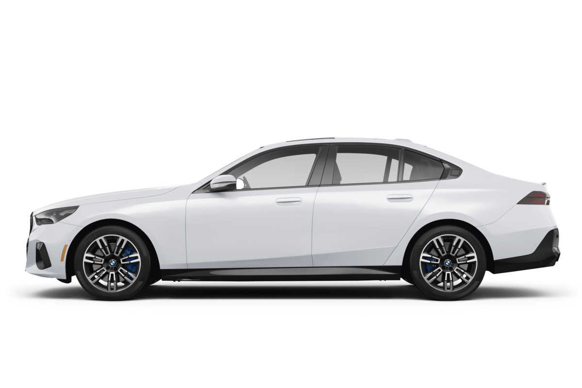 BMW 5 Series Alpine White - Side view BMW 5 Series Alpine White - Side view