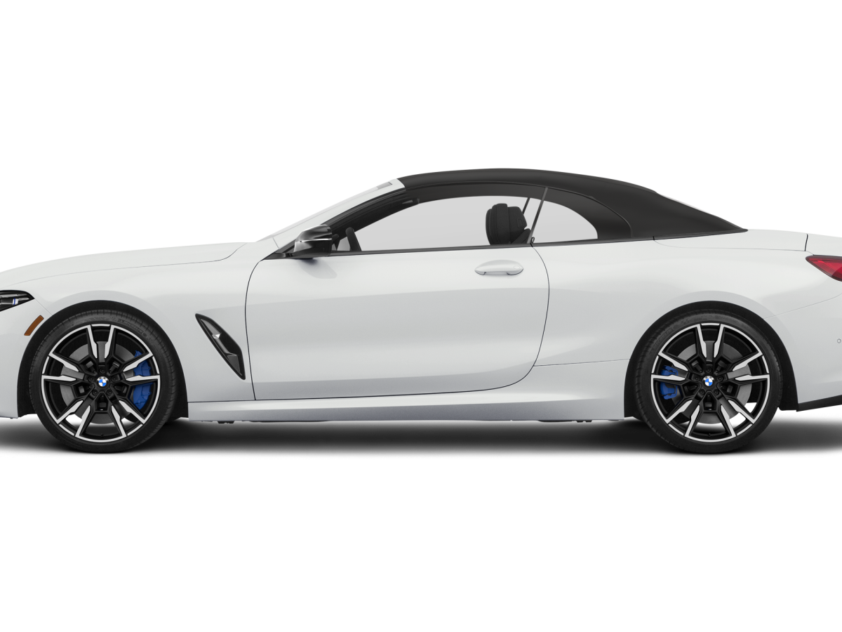 BMW BMW 8 Series Alpine White - Side view BMW BMW 8 Series Alpine White - Side view