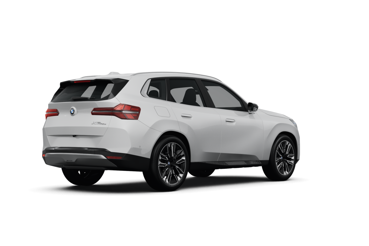 BMW X3 Alpine White - Back view BMW X3 Alpine White - Back view