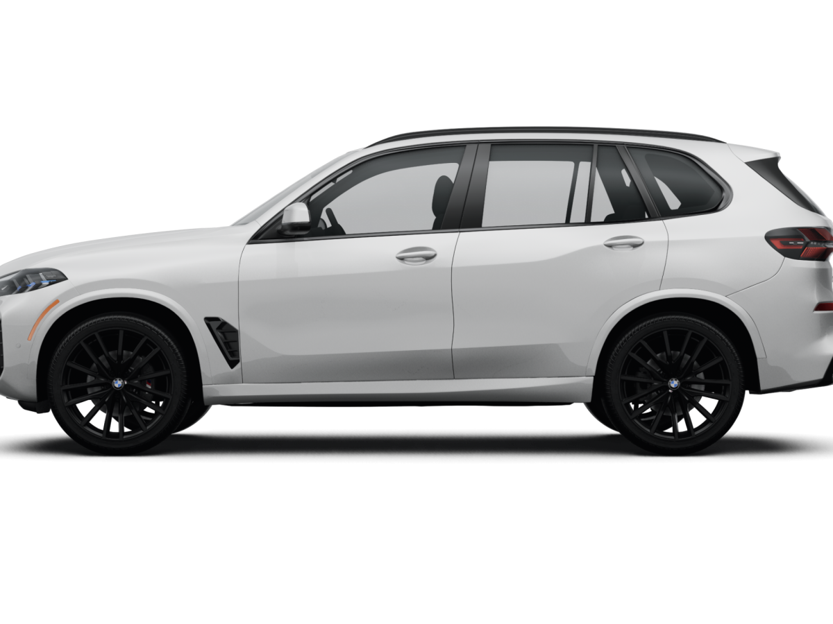 BMW X5 Alpine White - Side view BMW X5 Alpine White - Side view