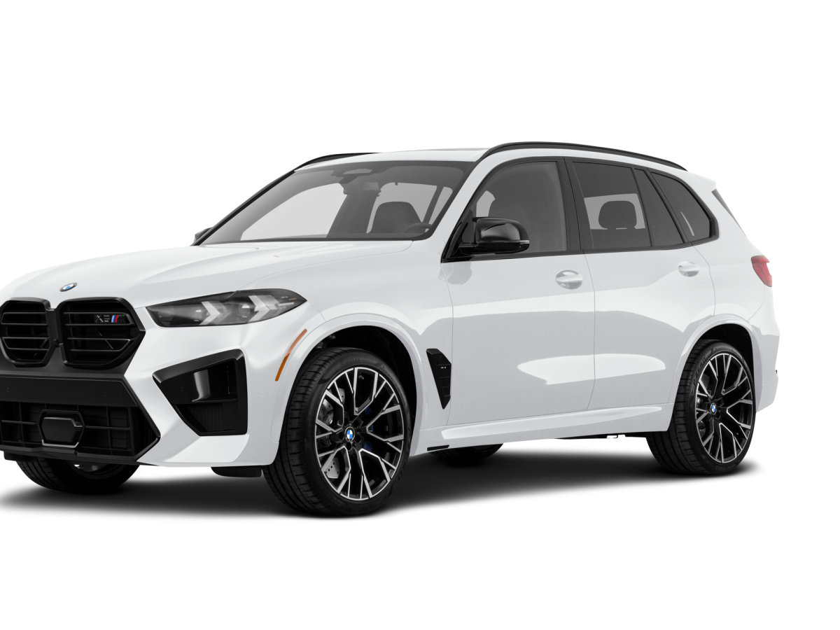 BMW X5 M Alpine White - Front view BMW X5 M Alpine White - Front view