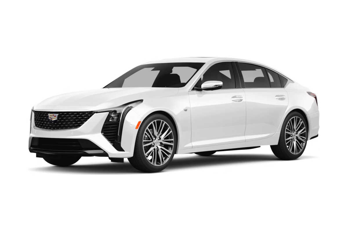 Cadillac CT5 Vibrant White Tricoat - Front view Cadillac CT5 Vibrant White Tricoat - Front view