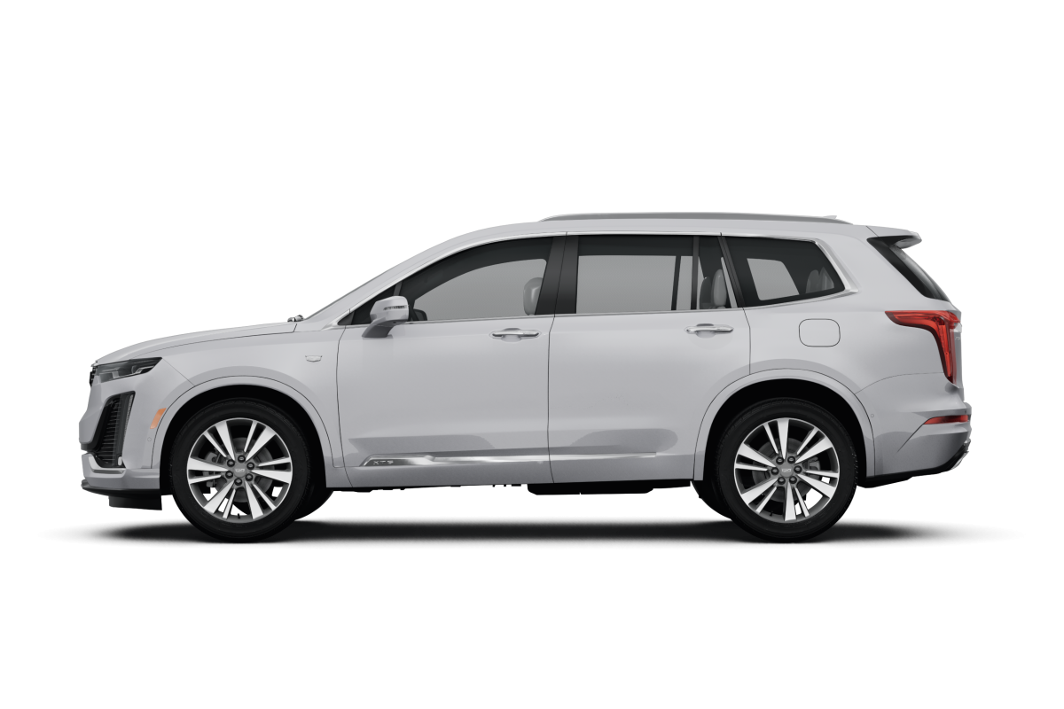 Cadillac XT6 Crystal White Tricoat - Side view Cadillac XT6 Crystal White Tricoat - Side view