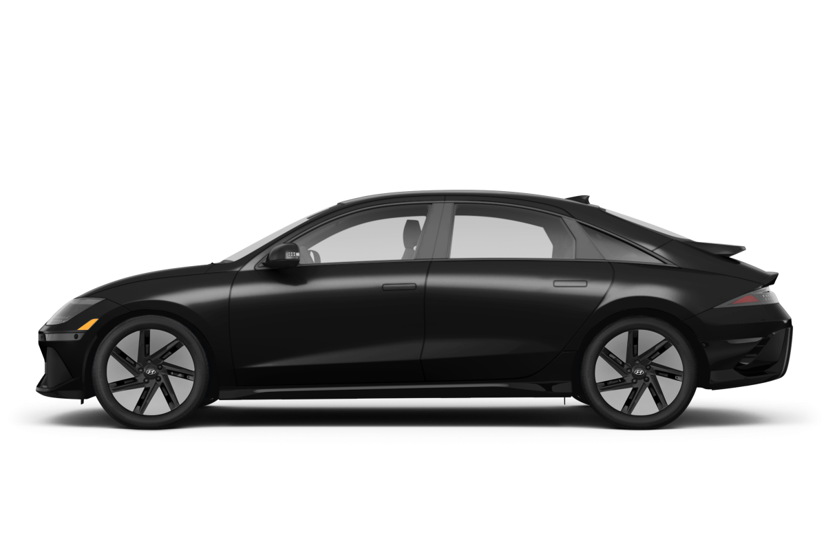 Hyundai IONIQ 6 Onyx Black Pearl - Side view Hyundai IONIQ 6 Onyx Black Pearl - Side view