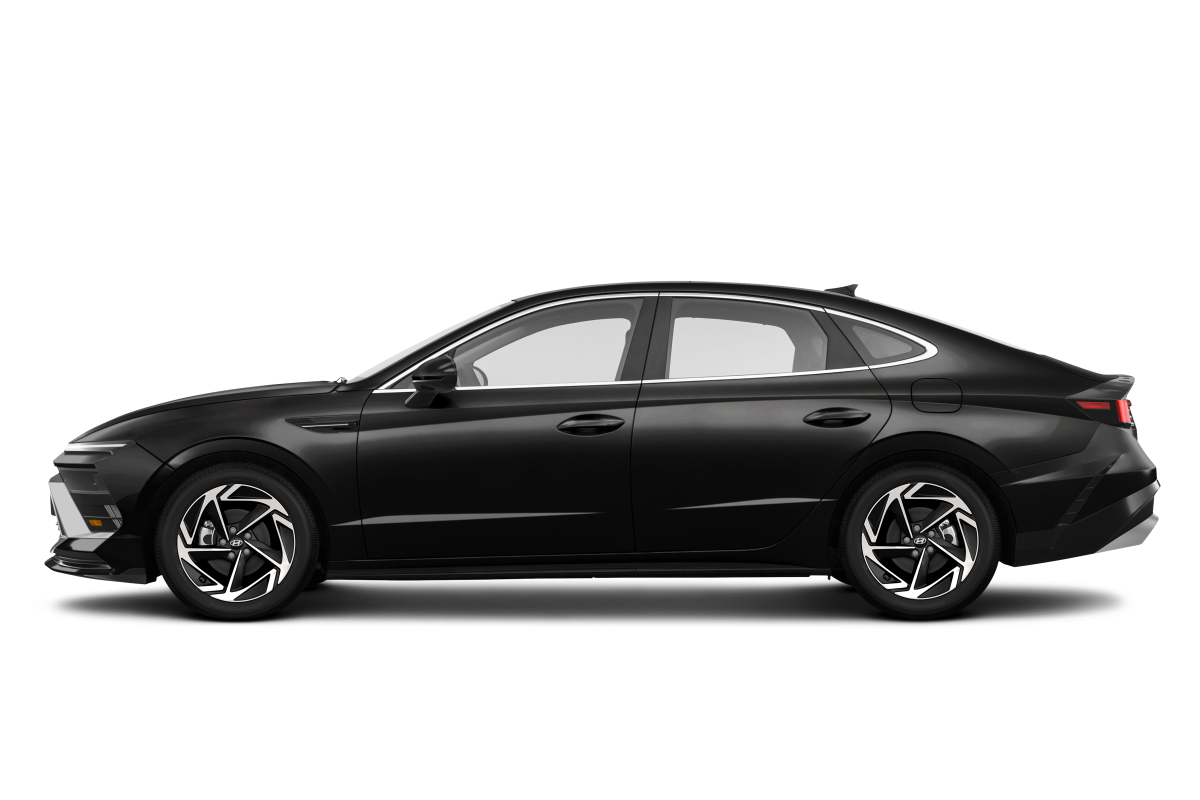 Hyundai Sonata Onyx Black Pearl - Side view Hyundai Sonata Onyx Black Pearl - Side view