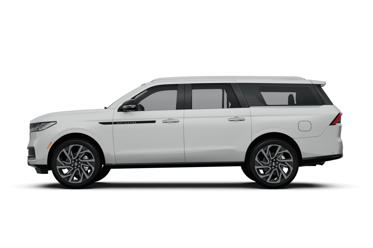 Lincoln Navigator L Pristine White Metallic Tri-Coat - Side view Lincoln Navigator L Pristine White Metallic Tri-Coat - Side view