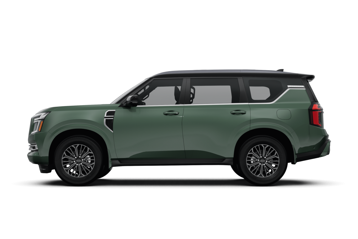 Nissan Armada Alpine Metallic/Super Black - Side view Nissan Armada Alpine Metallic/Super Black - Side view